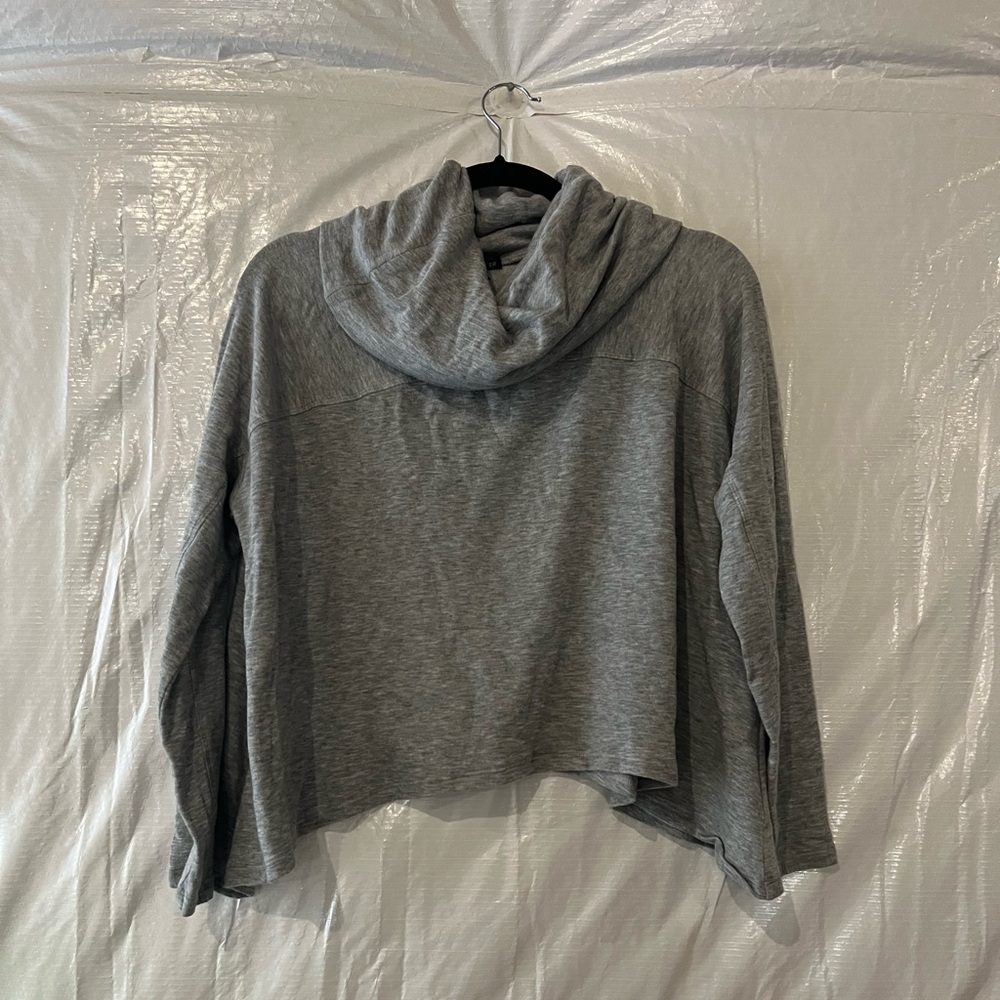 Eileen Fisher Light Gray Mock Neck Crop Top Size XS